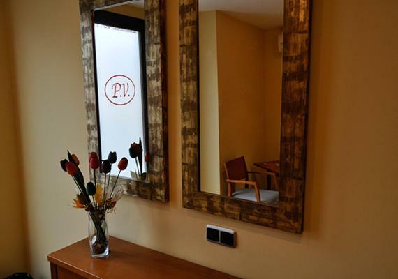 Hostal Puerta Del Valle La Cistérniga エクステリア 写真