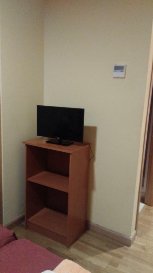 Hostal Puerta Del Valle La Cistérniga エクステリア 写真